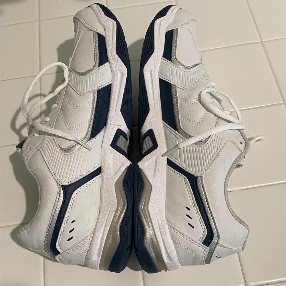 NWOT Men’s Avia Avi-Tangent Sneakers - Picture 2 of 8
